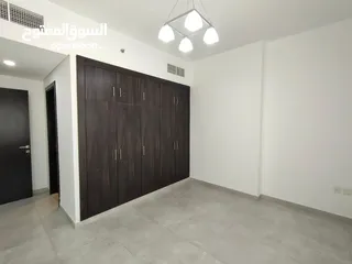  8 غرفتين وصاله للإيجار السنوي في عجمان منطقة النعيمية عجمان مقابل فندق رمادا بلاك علي شارع الشيخ خليفة