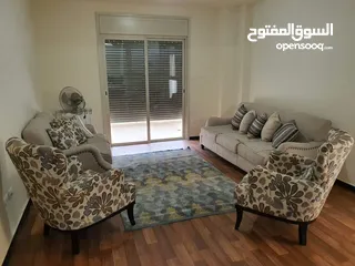  4 شقة ديلوكس تأثيث فاخر للايجار من المالك مباشرة