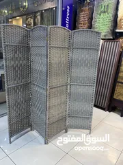  3 بارتشن قش مع خشب راتان