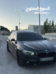  3 BMW 520i 2015