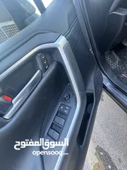  28 TOYOTA_RAV4_Hybrid