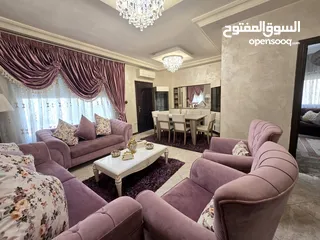  3 خلدا شقه ارضية مع تراس مفروشة 3 نوم للإيجار سنوي