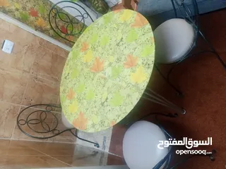  1 طاوله سفره حديد تفصيل للبيع