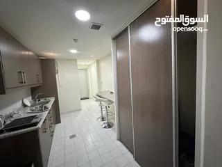  1 مكتب بمساحة 235 متر مربع للبيع في الصويفيه ( Property 42798 )-174998407