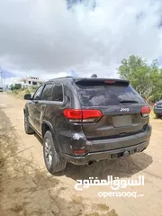  3 جيب جراند شيروكي 2014