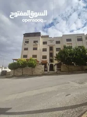  1 شقة بمنطقة المدينة الرياضية مساحة 157 متر بسعر مغري تدفئة راكبة ،كراج خاص، مصعد، مطبخ راكب