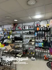  8 محل كل شيء بربع دينار فأكثر كل ما يلزم البيت من أدوات منزلية اكسسوارات ومكياج