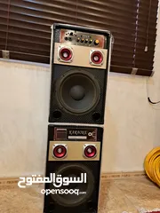  8 Bluetooth DJ Speakers