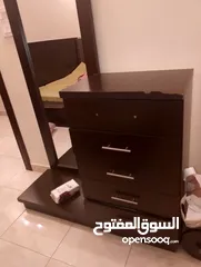  5 غرفه نوم للبيع من دون خزانه