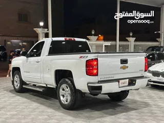  9 Silverado LT Z71