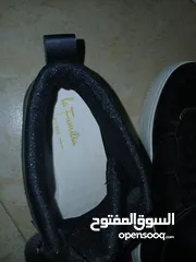  3 أحذية بحال الجديد فقط الحذاء ب5 دينار
