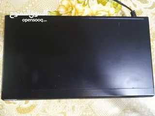  2 مشغل افلام مستعمل خفيف للبيع بحالة الوكالة .