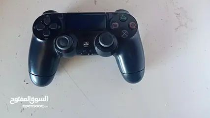  5 اياديps4 اصلية خربانة شغل قطع