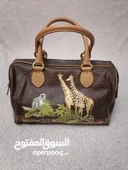  3 شنته نوع ETRO ابطالي شبه جديده