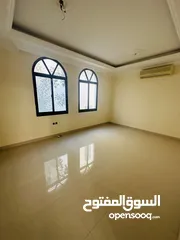  8 Villa For Rent Prime Location Khaldiyah Park