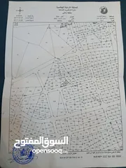  15 منزل مستقل ثلاثة طوابق  موقع مميز في ماركا الشمالية حي العبدلات