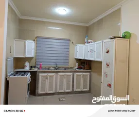  4 السلام عليكم  شقه للبيع في التاسعه الجمعيات