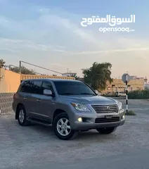  2 لكزس LX 570 موديل 2009 خليجي