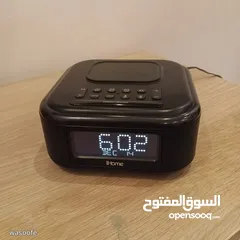  1 IHOME سماعة منبه مع شحن لاسلكي وبلوتوث  ويرلس . مخرج شحن اضافي usb IQ charger بتشبك بلوتوث مع أي موب