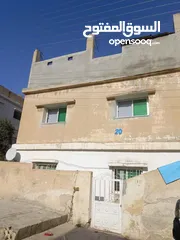  4 منزل طابقين