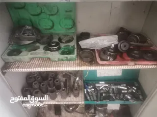  5 عدة محطه بناشر وغسيل سيارات للبيع