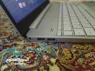  5 Laptop Hp Celeron مستعمل بحاله الوكاله  وندز11
