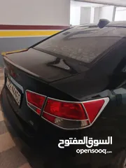  4 بسعر 8000 قابل للتفاوض  kia forti 2010 مستعمل للبيع
