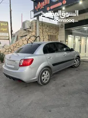  3 كيا ريو 2008