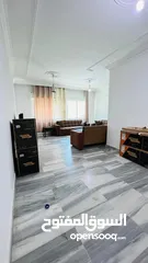  2 لقطه استثماريه شقه مفروشه بدخل مميز للبيع الجبيهه / الجامعة الاردنية