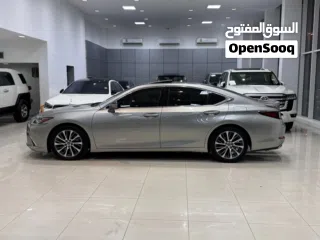  3 Lexus ES-350 / 2020 (Silver)