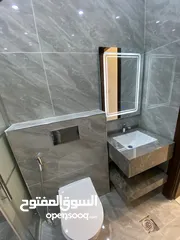  30 شقق فاخرة 142 متر بأجمل مناطق شفا بدران الكوم تشطيب مميز واسعار مناسبة طابق اول وطابق ثاني