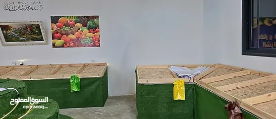  3 ستاند محل خضار . خشب مع حديد