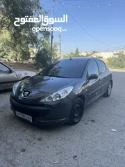  3 بيجو 206 تللت