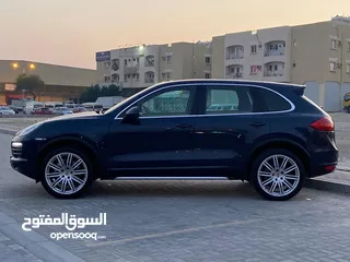  3 PORSCHE CAYENNE S 2013