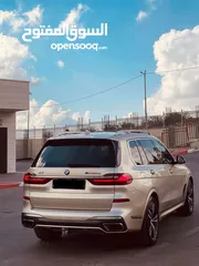  2 BMW X7 2019