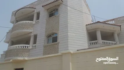  4 250 M2 9 Bedroom villa for sale in Aden Alareesh beside Aden international airport