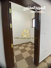  5 شقة دوبلكس أول مع روف مع ترس بإطلالــــه رائعة
