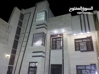  1 بيت 300 متر في كربلاء حي المعلمين موقع مميز