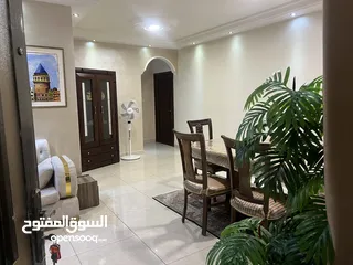  8 شقة مفروشة عائلية ارضية مميزة قرب التخصصي و السيفوي - 5 ايام وفوق التأجير