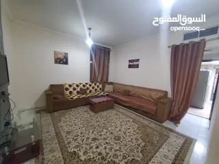  1 لايجار الشهري شقه غرفة وصالة مفروشة بشارع المرور القديم خلف جراند مول