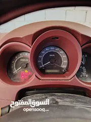  6 تيوتا هايلوكس 2011