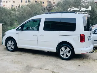  3 فولكسفاغن كادي