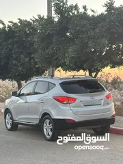  8 هيونداي توسان 2013 بالرخصة للبيع