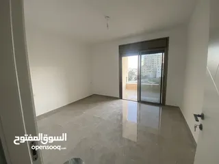  7 شقه للبيع- رافات