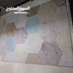  4 سجادتين صيدا نفس النقشة للبيع  المقاسات مترين بثلاث و 1،6 ×2،3متر