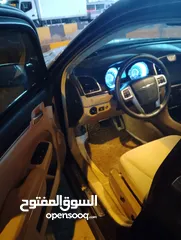  4 كرايسلر c300 للبيع 2013