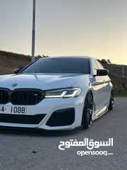  3 BMW 530 e 2021