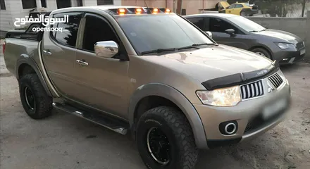  4 تندر ميتسوبيشي هنتر  4×4 ديزل ماطور 2500تيربو  جير عادي  ... موديل 2010