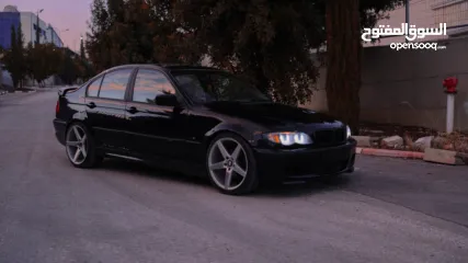  1 بي ام دبليو e46 2003 بسعر حرق
