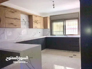  1 شقة للإيجار مع حديقة ومدخل خاص